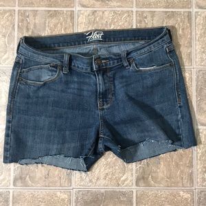 Women’s Cut Off Denim Shorts Old Navy Flirt Sz 6
